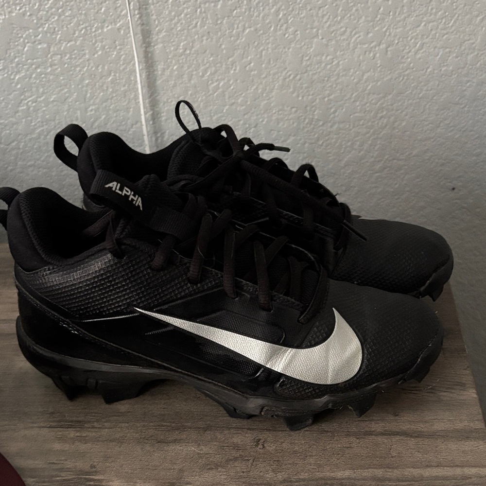 Nike Alpha Boys Black and White Athletic Cleats